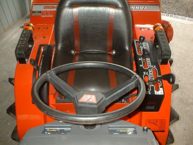 トラクター Ke-2 写真３