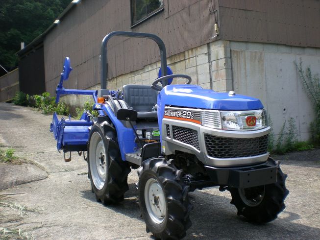 イセキ トラクター 写真