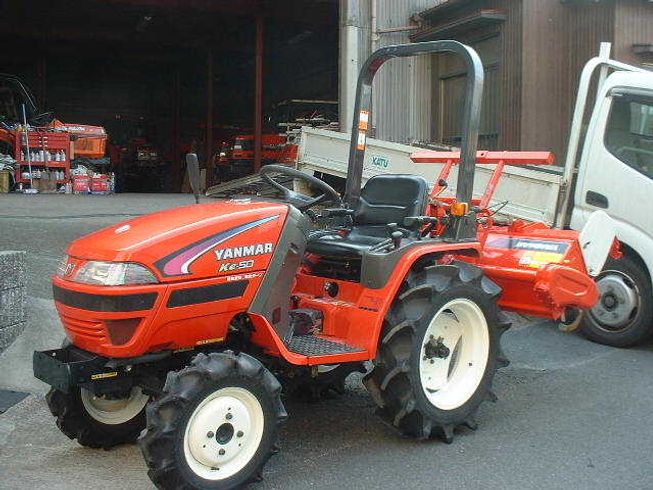 ヤンマー トラクター 写真