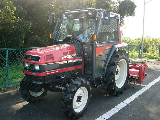 三菱 トラクター 写真