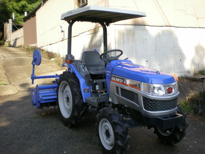 イセキ トラクター 写真