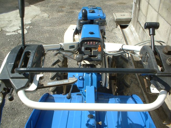 耕運機 KVC60D(セル付) 写真２