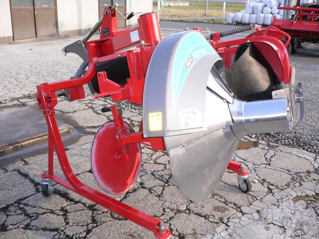 ニプロ 畦塗機 写真