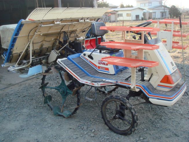 田植機 LOVELY　600 写真２