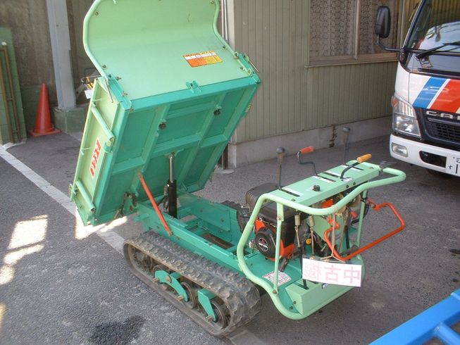運搬機 ECZ 210D 油圧ダンプ 写真２