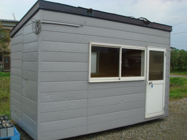 オリジナル 2坪仮設ハウス 写真