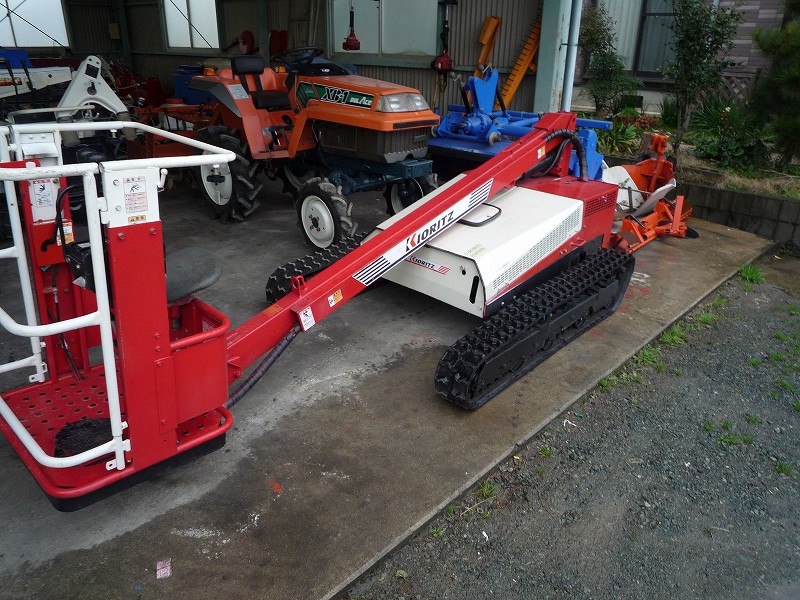 高所作業機 KCG-310H 写真２