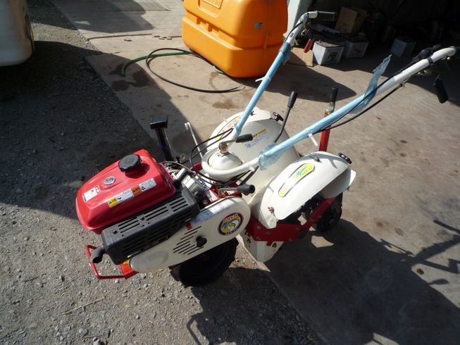 管理機 ST210 写真３