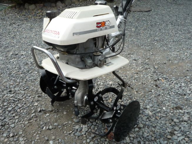 ホンダ 耕運機 写真