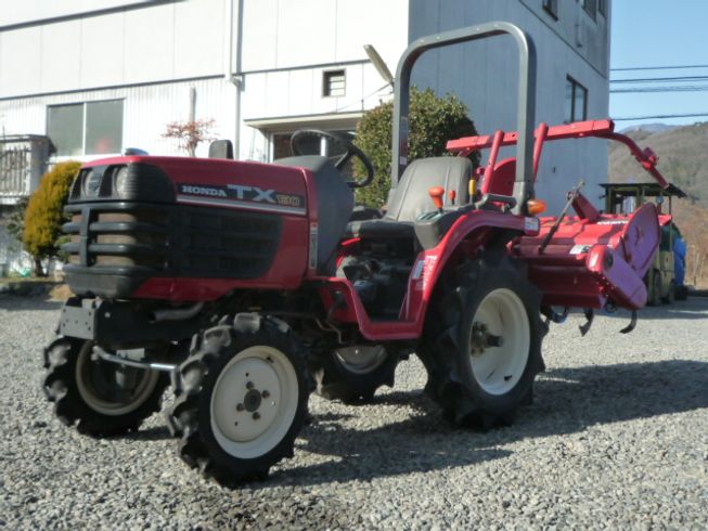トラクター ＴＸ１３０ 写真２
