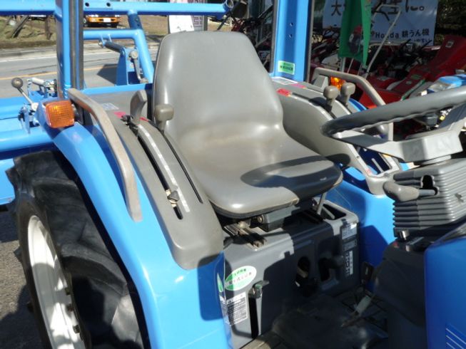 トラクター ＴＦ２３Ｆ 写真６
