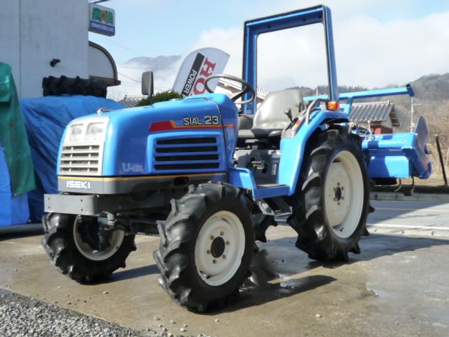 イセキ トラクター 写真