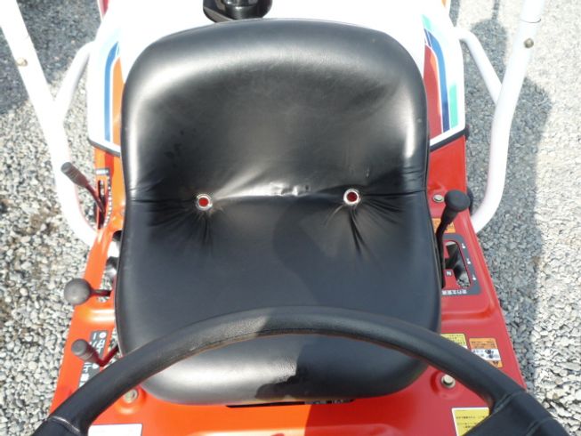 トラクター ＵＰ－２Ｈ 写真６