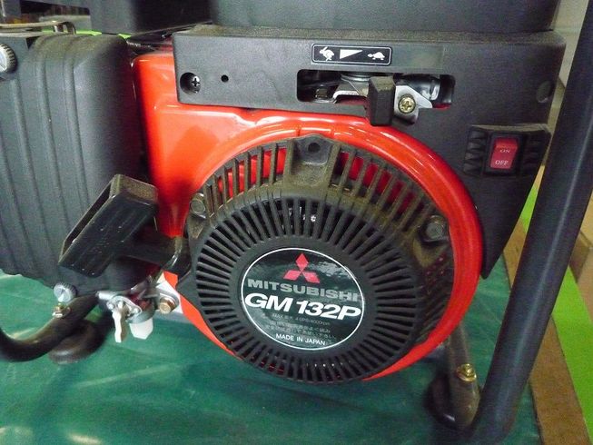 エンジンポンプ MP4130E 写真２