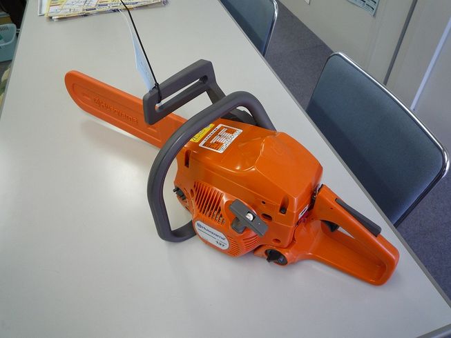 チェーンソー 137 写真３