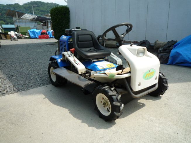 アグリップ 草刈機 写真