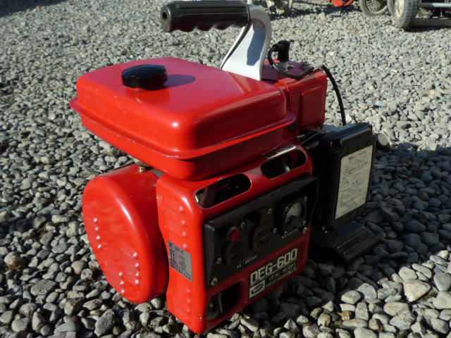 発電機 DEG-600 写真２