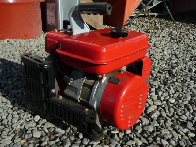 発電機 DEG-600 写真３