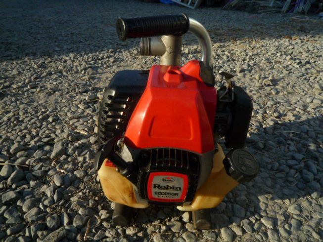 ツルミ ポンプ 写真