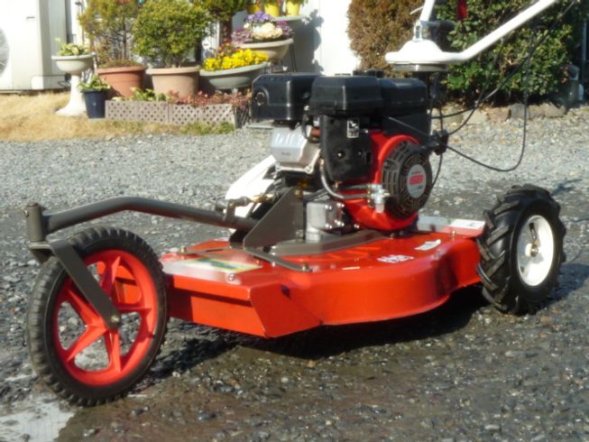 オーレック 草刈機 写真