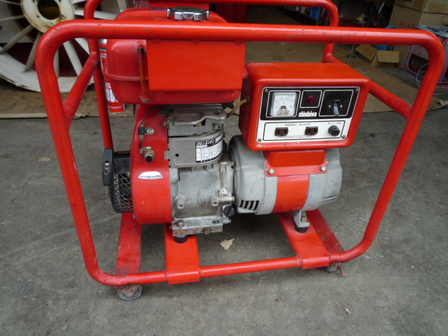 新ダイワ 発電機 写真