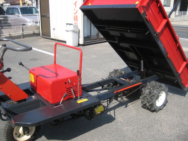 運搬機 GA111 (油圧ダンプ付き) 写真２