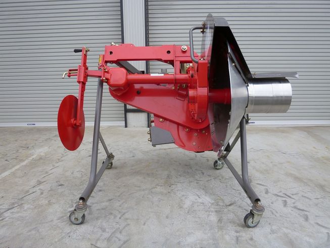 ニプロ 畦塗機 写真