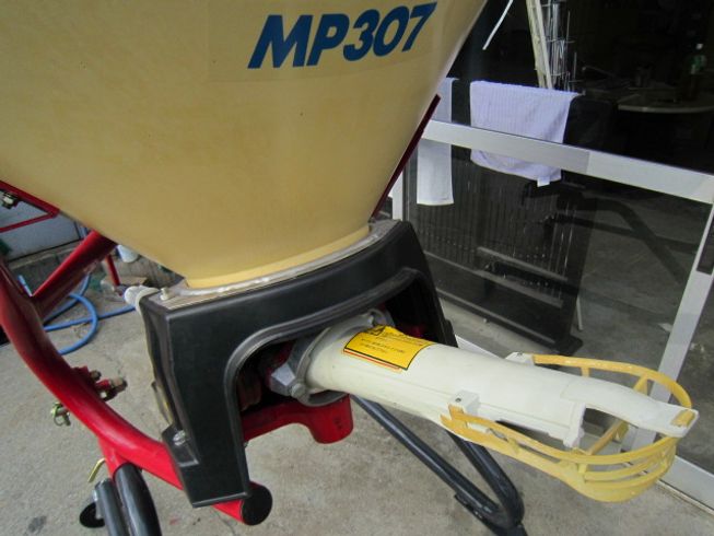 ブロードキャスター MP３０７ 写真４