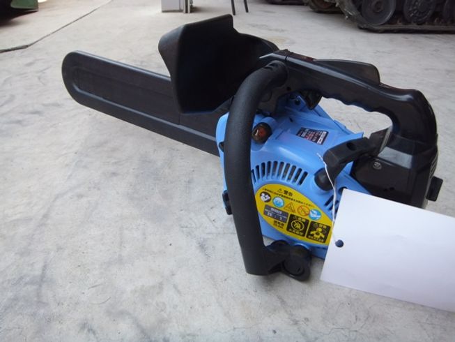 チェーンソー EEC-14 写真４