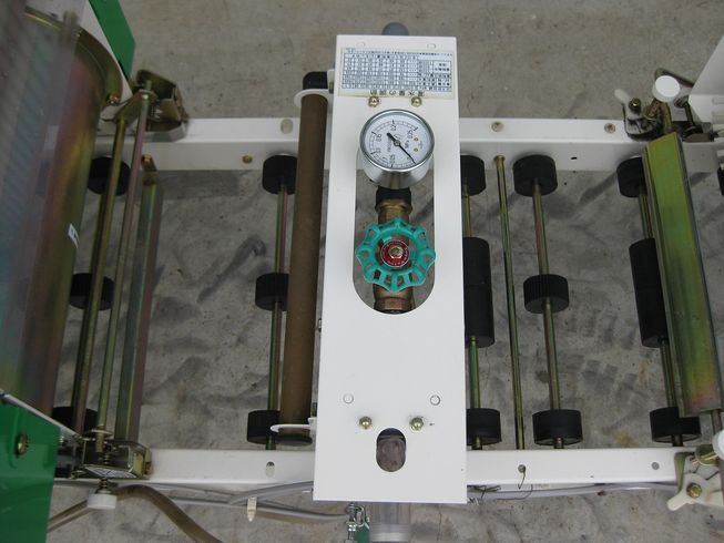 うすまき全自動播種機 THK2007B 写真５