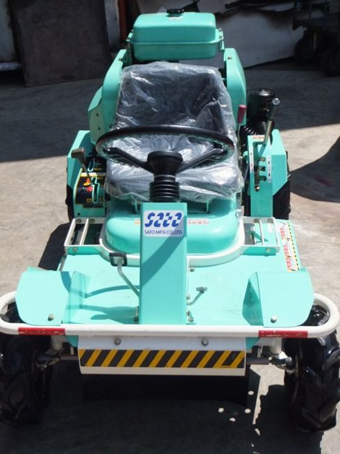 草刈機 SRM831VH 写真２