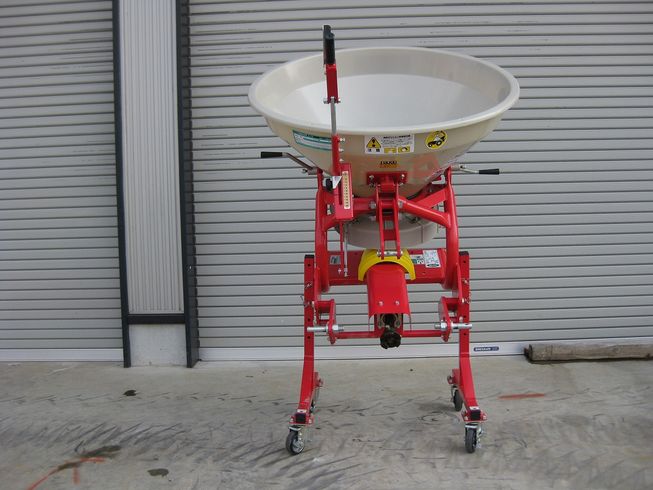 ササキ ブロードキャスター 写真