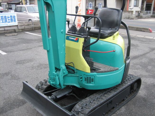 バックホー SV13 (1.3tクラス） 写真５