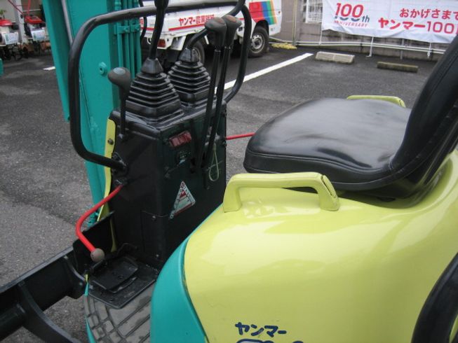 バックホー SV13 (1.3tクラス） 写真６