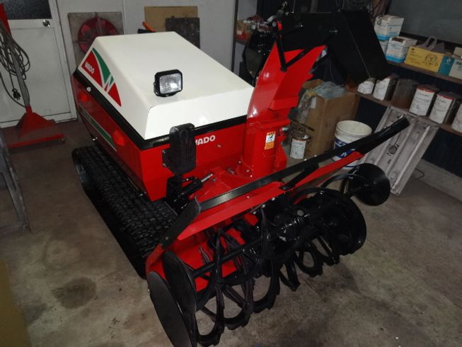 ワドー 除雪機 写真