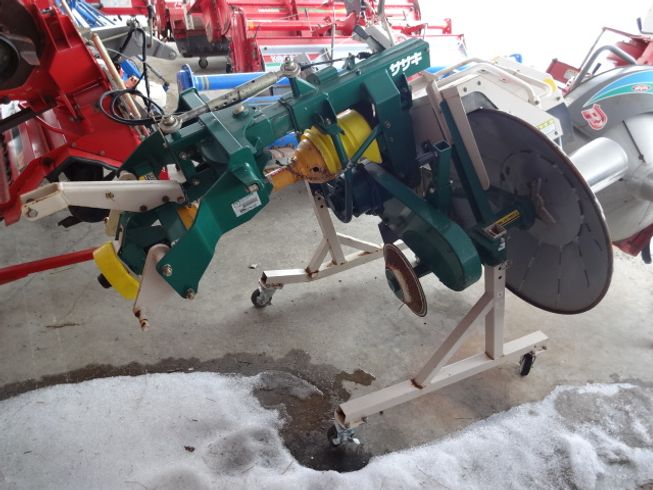 畦塗機 KN157E 写真２