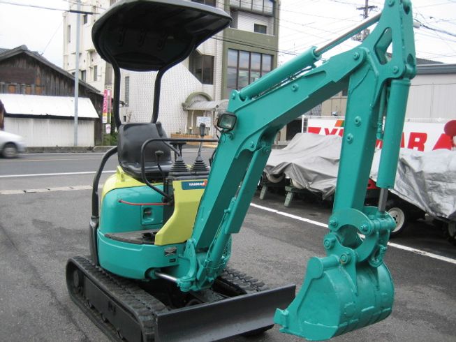 バックホー SV13 (1.3tクラス） 写真３