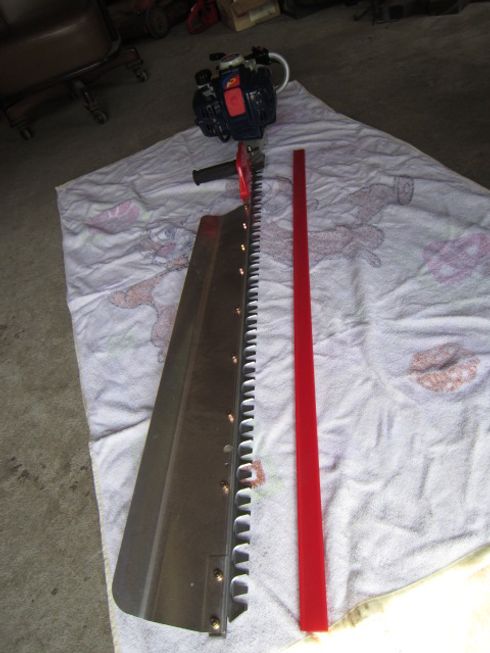 エンジンヘッジトリマー HT２５１０－１０００ 写真４