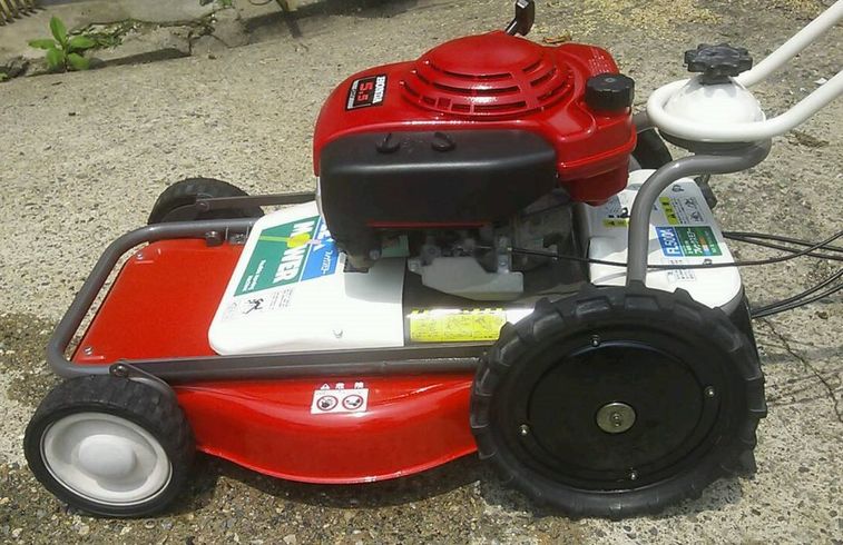 芝刈り 草刈り FL500A 写真３