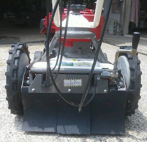 芝刈り 草刈り FL500A 写真６