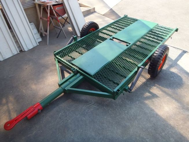 トレーラー ２条用コンバイントレーラー 写真２