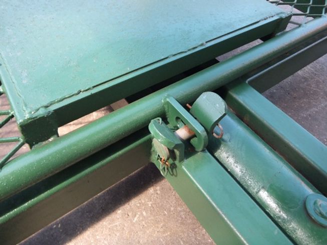 トレーラー ２条用コンバイントレーラー 写真５