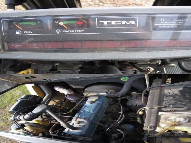 フォークリフト ＦＧ２０Ｎ３ 2トン 写真５