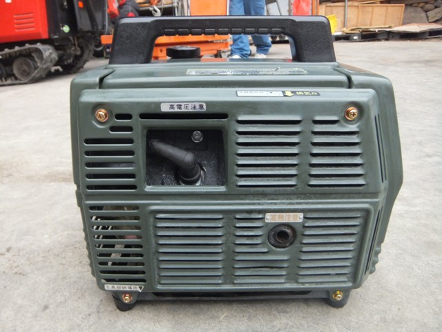 発電機 EX400 写真４