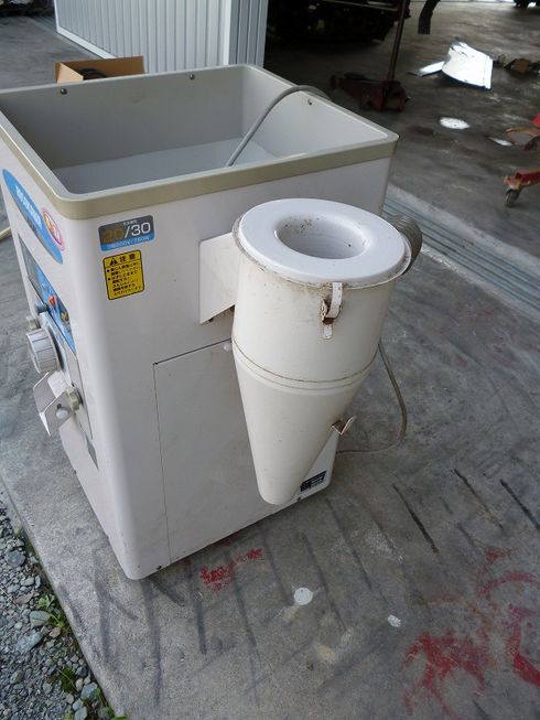 精米機 R751E 写真２