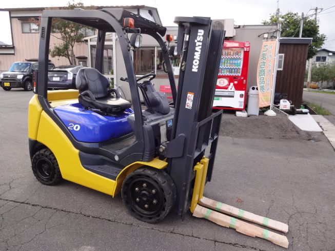 フォークリフト FG20NT-15 写真２