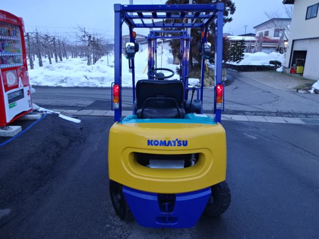 フォークリフト FG15C-16 写真６