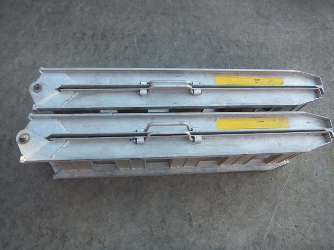 アルミブリッジ NSBW240-30-0.8 写真５