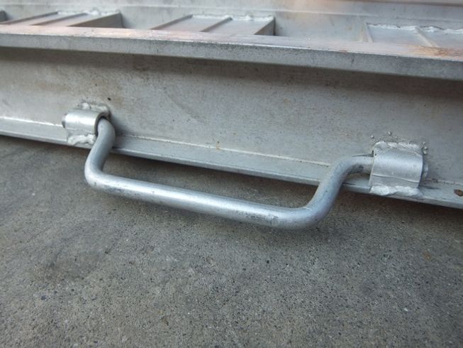 アルミブリッジ NSBW240-30-0.8 写真４