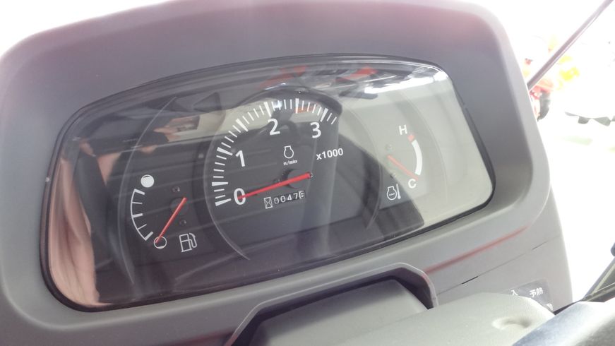 トラクター FT25FBMAPP 写真３